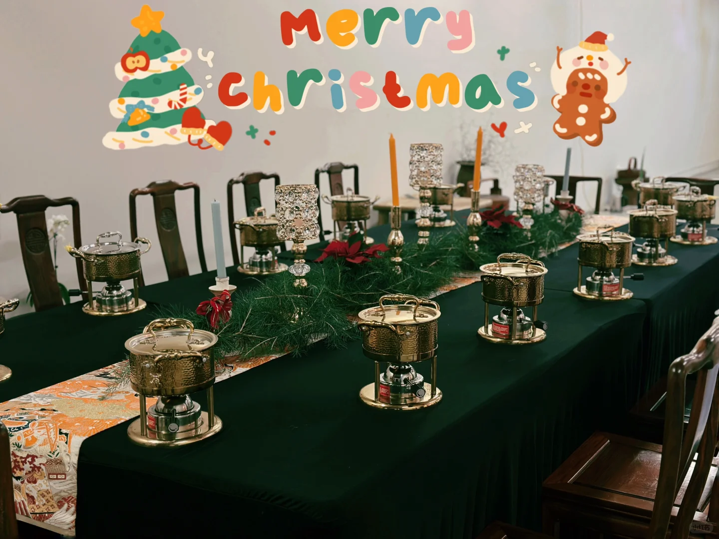 A Lavish Hot Pot Feast in the Tea Room