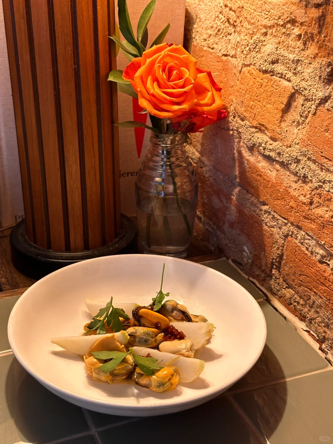 Philadelphia | Booked a Month in Advance, Only to Be Disappointed by This Overhyped White-Owned Seafood Spot