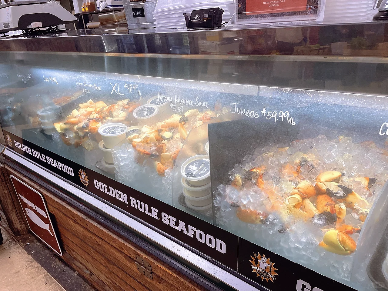 Miami Eats | Budget-Friendly Stone Crab Spot with Generous Portions