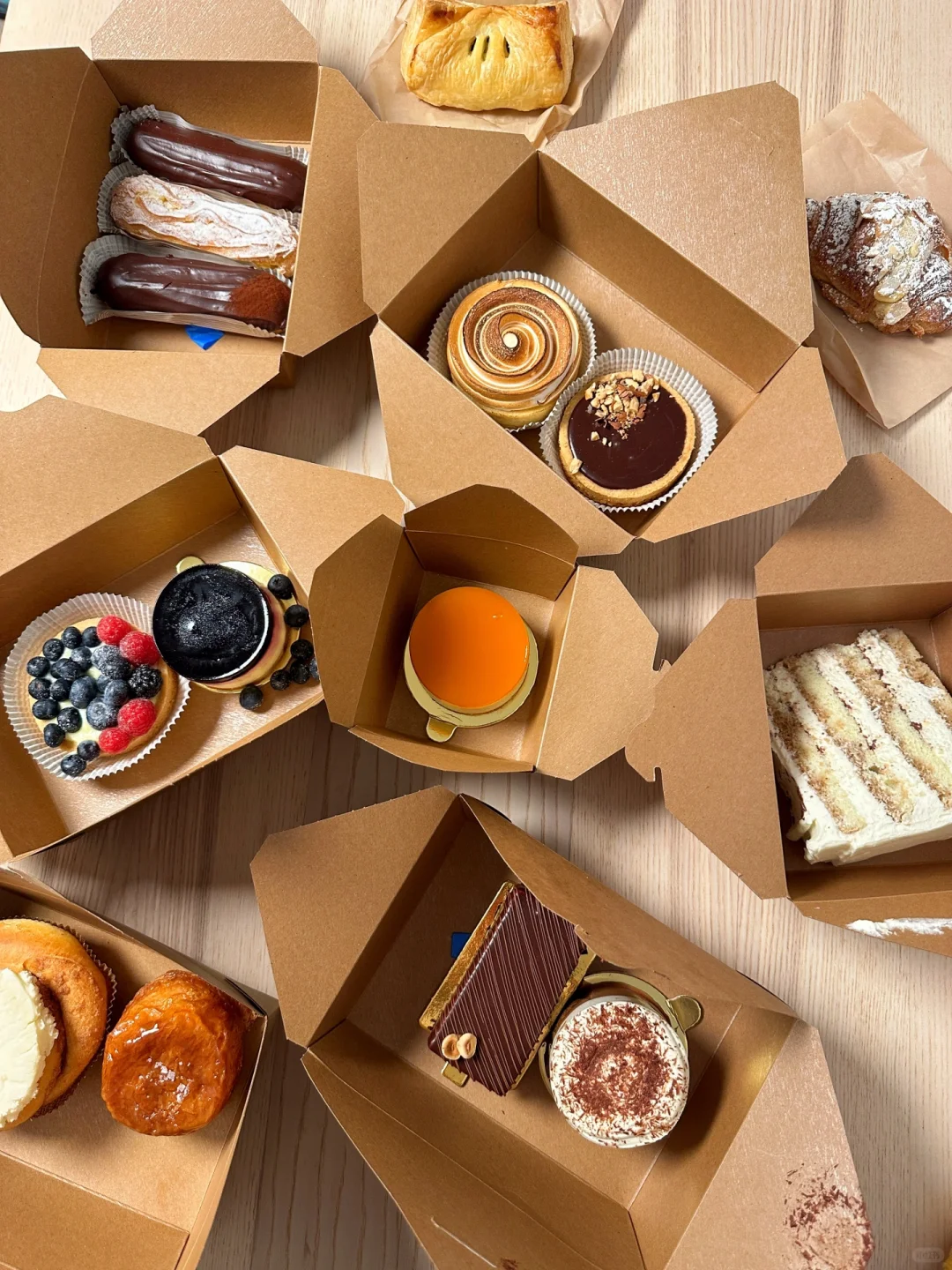 Seattle's Hidden Gem Desserts | The Ultimate Seattle Bakery Experience 🥹
