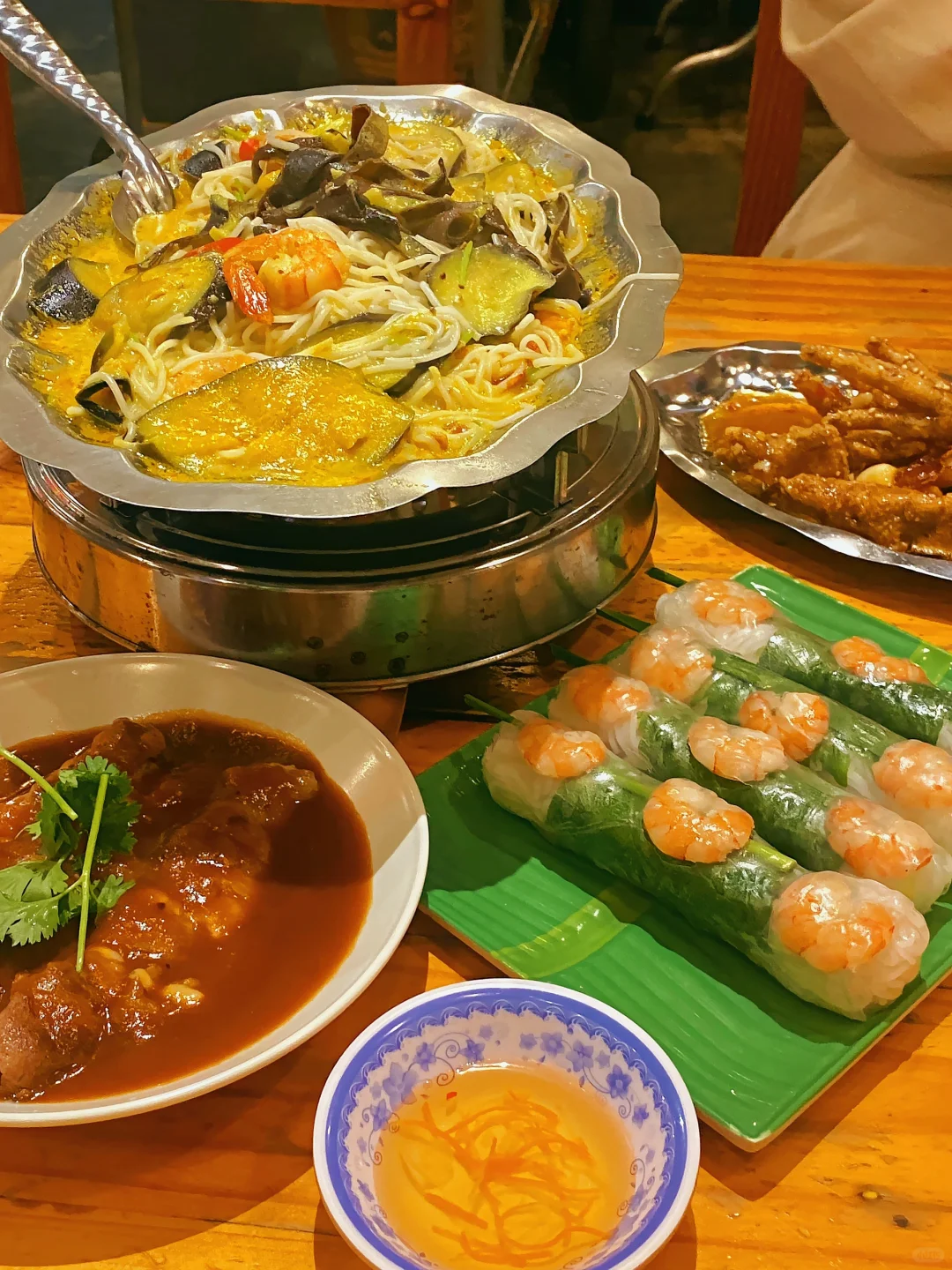 Osaka | Must-Try Popular Vietnamese Restaurant Near Umeda, No Disappointments Guaranteed!