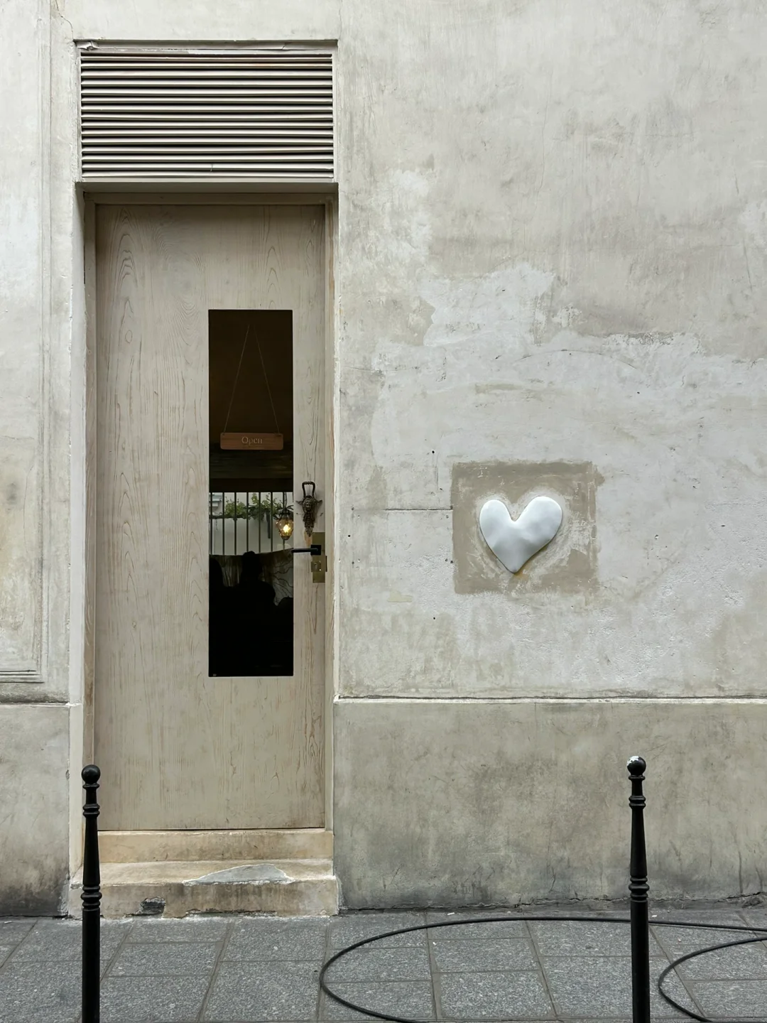 Sevenly Heart｜The Cutest Café in Paris' Marais District 🧡