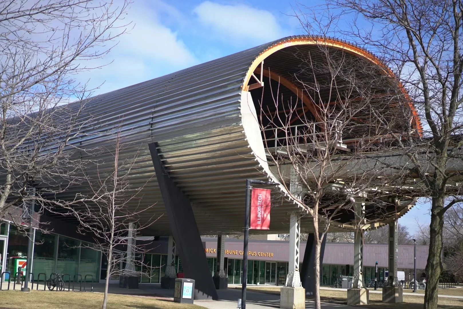 U.S. Architecture Tour #6: Chicago – Exploring the Works of Koolhaas and Mies van der Rohe