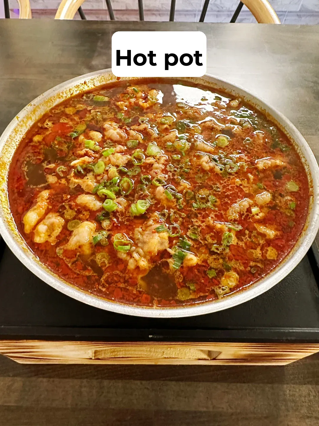 La Review｜What's It Like to Enjoy Hotpot Freedom for Just 14 Bucks? 🤪