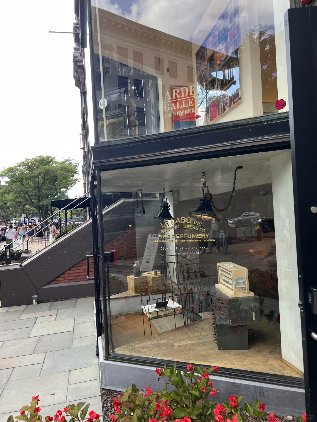 Shopping in Boston｜Le Labo's interior design is truly one-of-a-kind