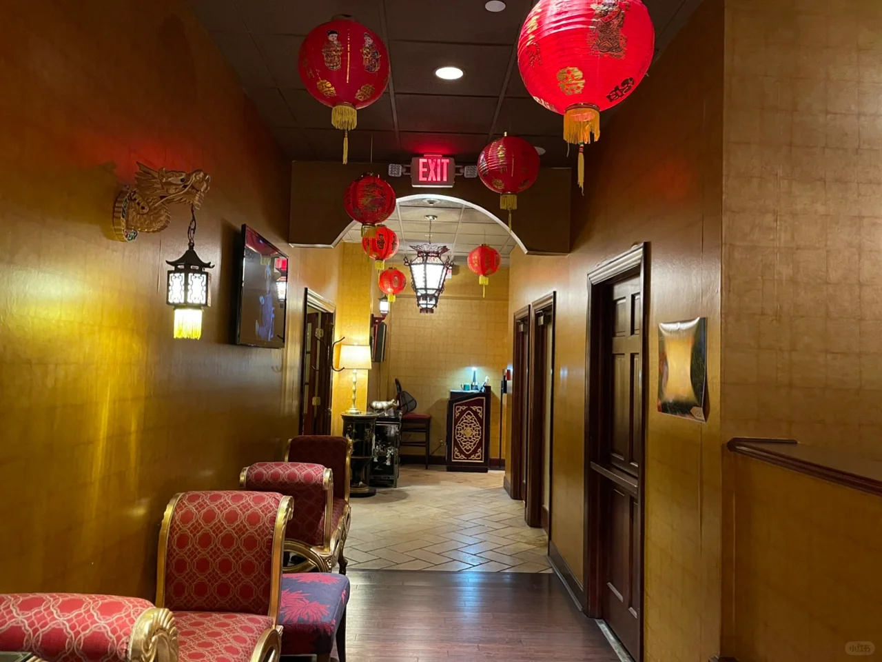 Spotted Lang Lang on the wall!