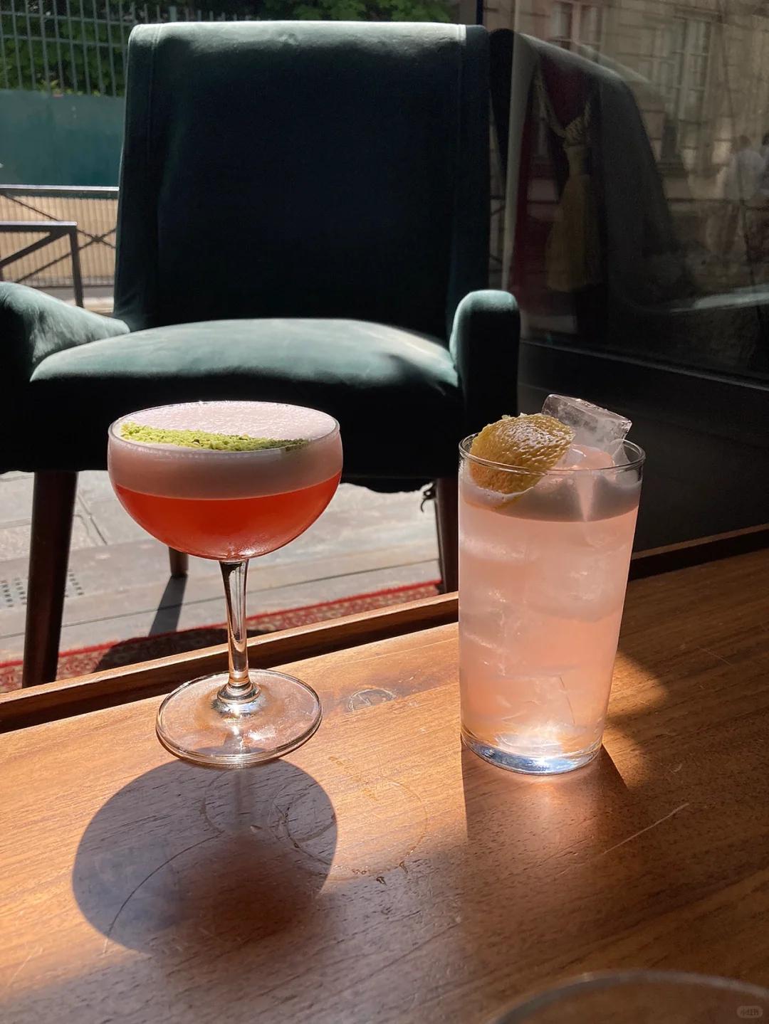 Cambridge Public House: Top 100 Global Bars in Paris 🍹