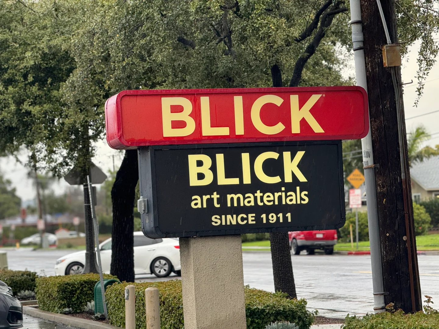 A Century of History, More Comprehensive and Cheaper than Amazon!