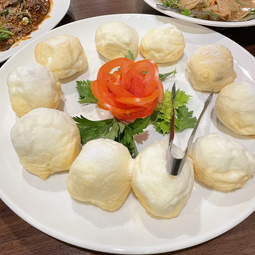 You Can Even Find Snowy Egg White Dessert in Houston!