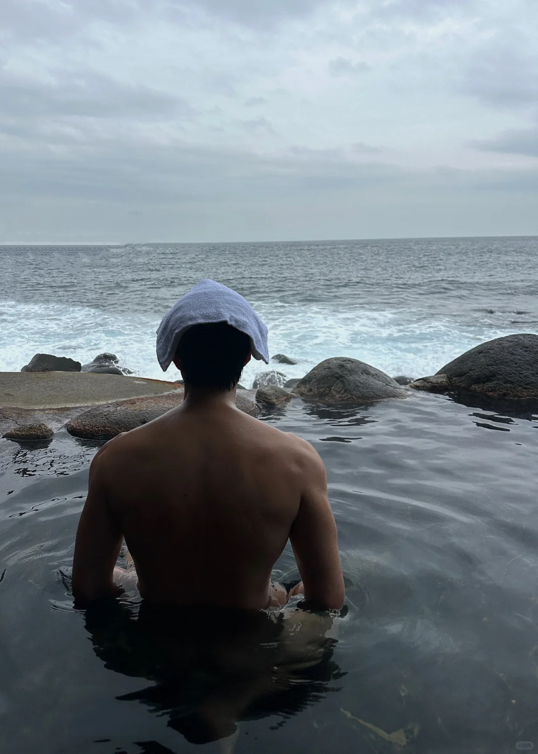 Embracing the Pacific: My First Experience with Natural Hot Spring Bathing ♨️