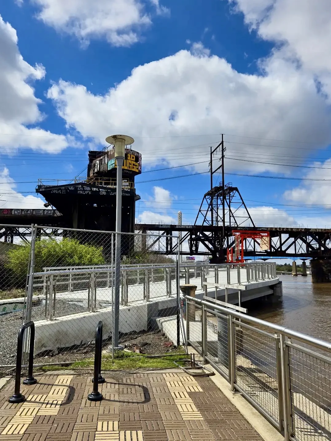 The riverside in Philadelphia is a great place for a walk