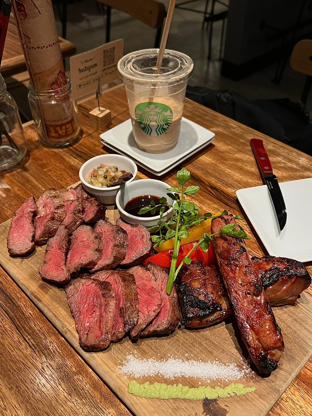 🇯🇵 Ikebukuro's Got Its Own Honey-Glazed Ribs