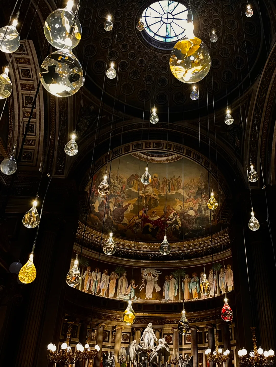 Absolutely Stunning! The Illuminated Bulb Exhibition Inside Paris' Madeleine Church