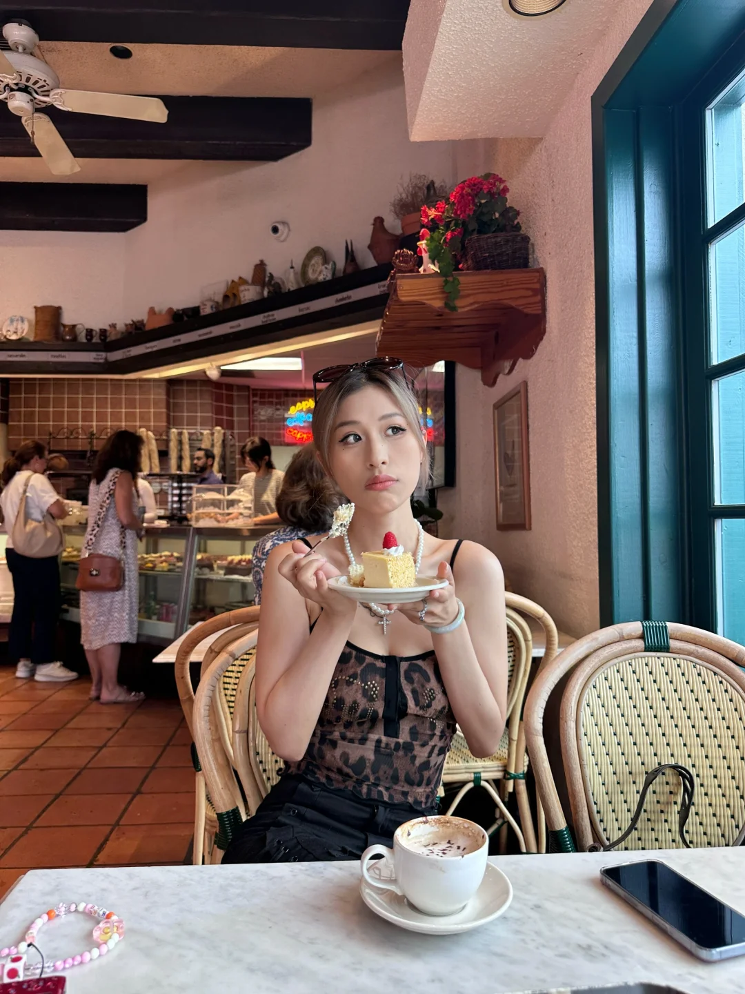 Houston Vintage Café 📸☕️