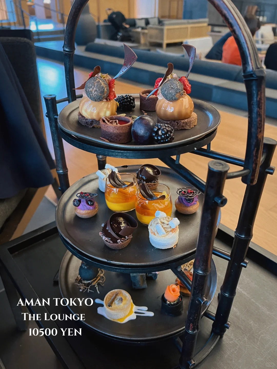 Tokyo Afternoon Tea | 5-Star Hotel Halloween 🎃 Dessert & Sushi Set