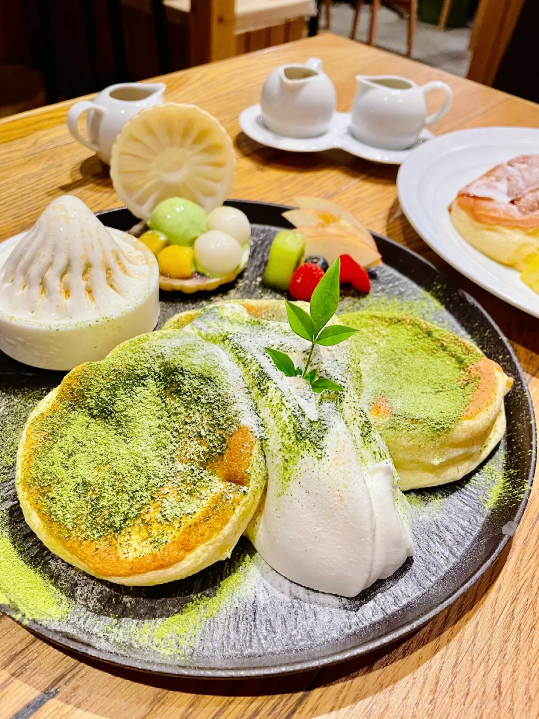 Osaka Namba | The Most Mouthwatering Soufflé Pancakes Are Right Here!