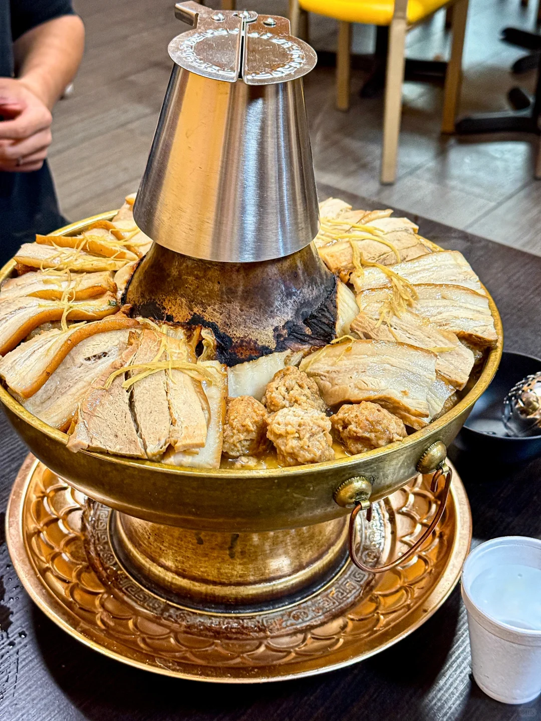 "Zero-Complaint Northern Cuisine in LA 🍲 A Shanxi Native's Beloved Noodle Spot"