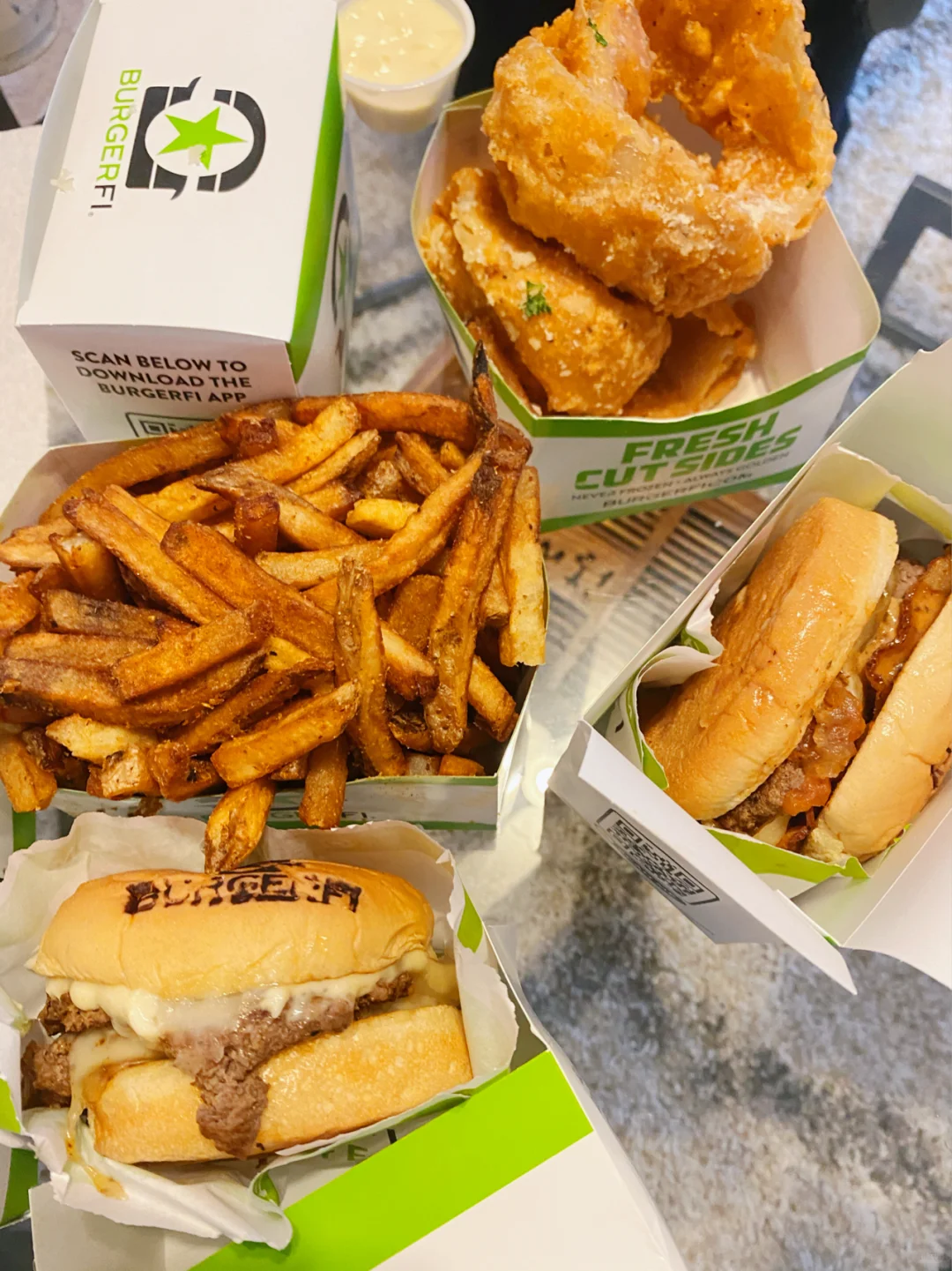 Atlanta Food Exploration: This Beef Burger Is So Good It'll Make You Cry