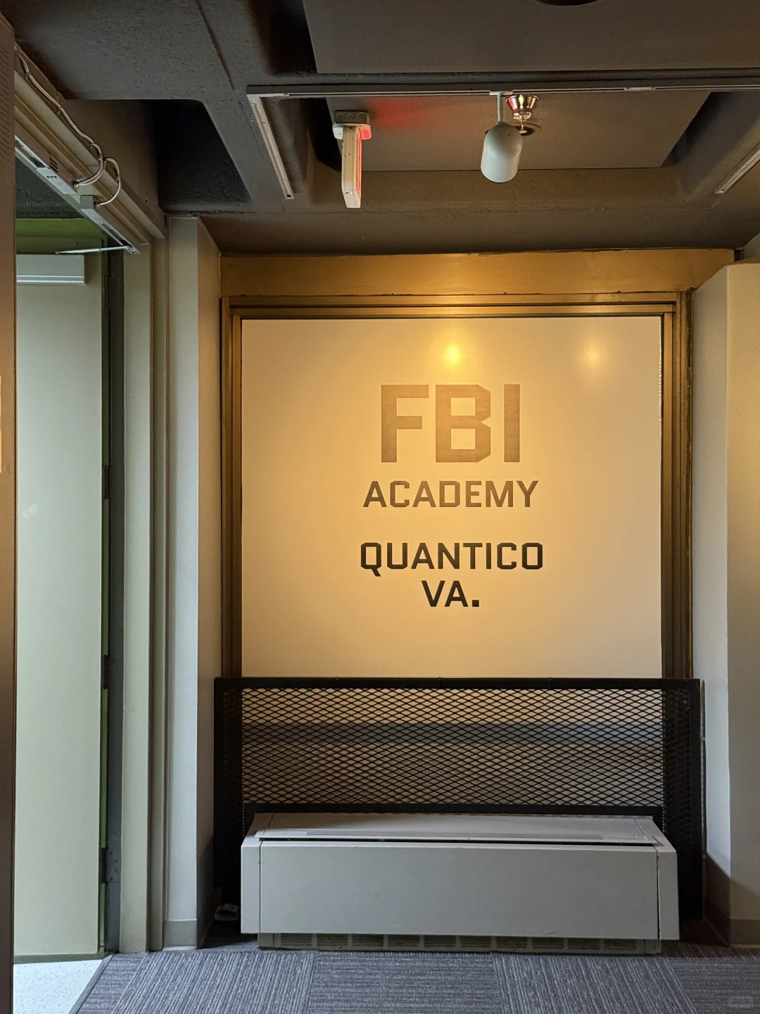 🇺🇸 A Day Trip to the FBI Headquarters in Washington | Open for Public Tours Inside