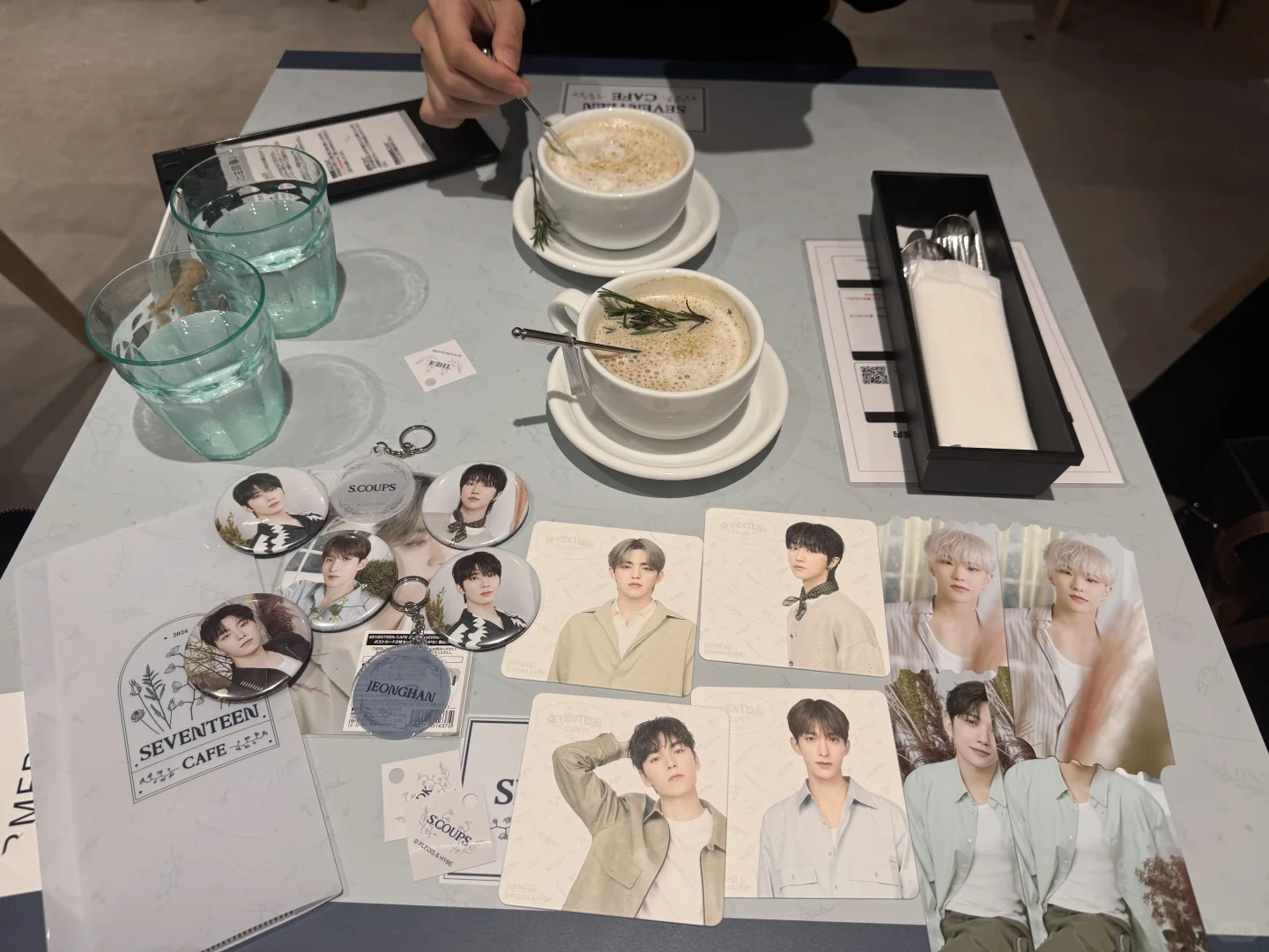 Seventeen Cafe Osaka Branch