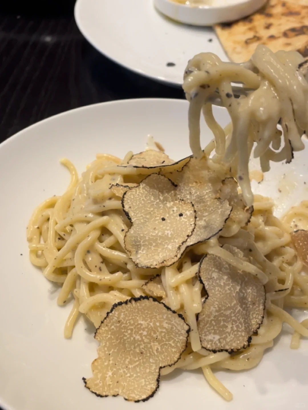 Atlanta's Wheel Cheese Pasta 🧀️ A Must-Try for Truffle Lovers!