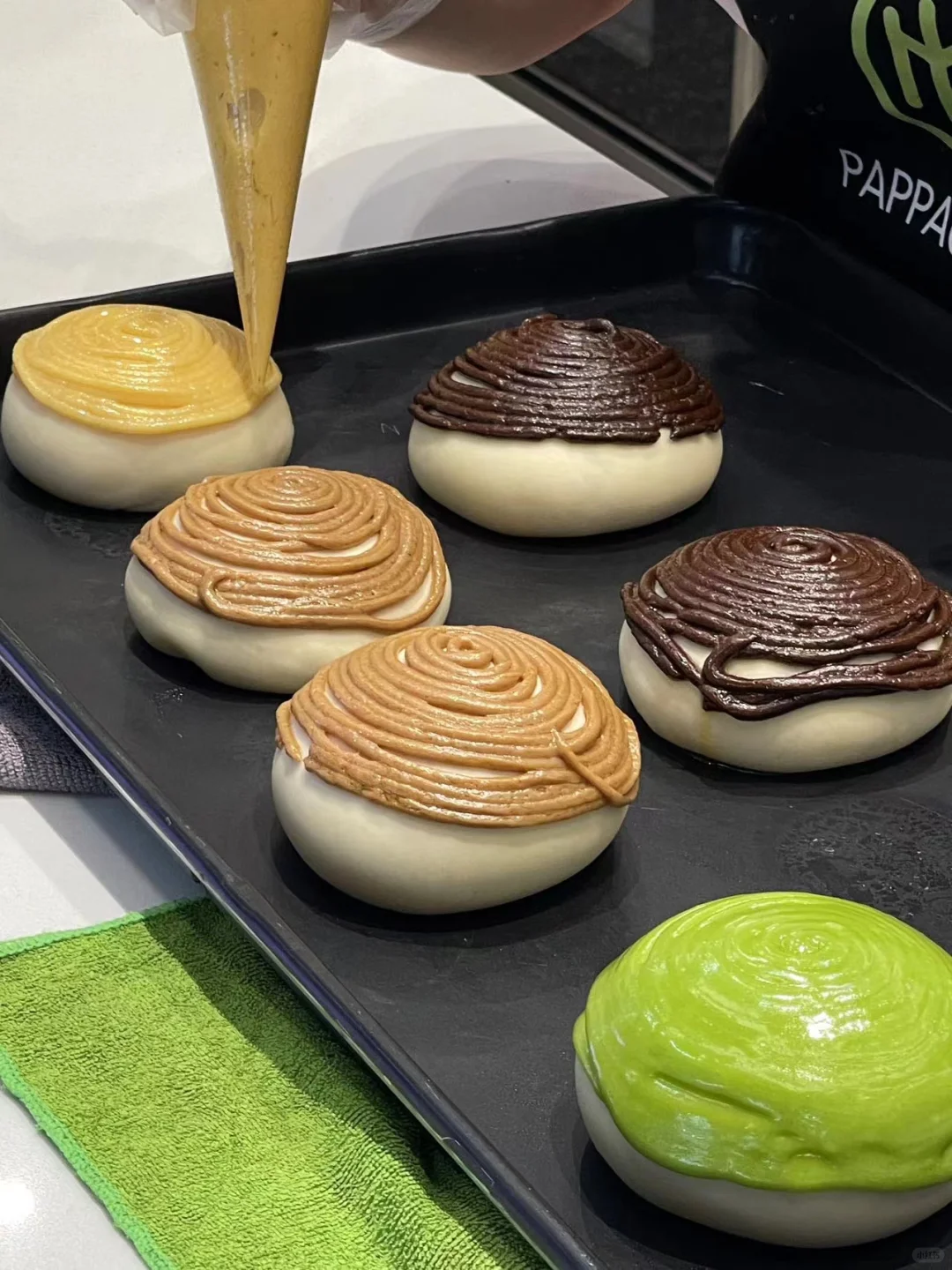 Phoenix City | 18 Years of Craftsmanship: Authentic Malaysian Freshly Baked Bread Arrives 🍞