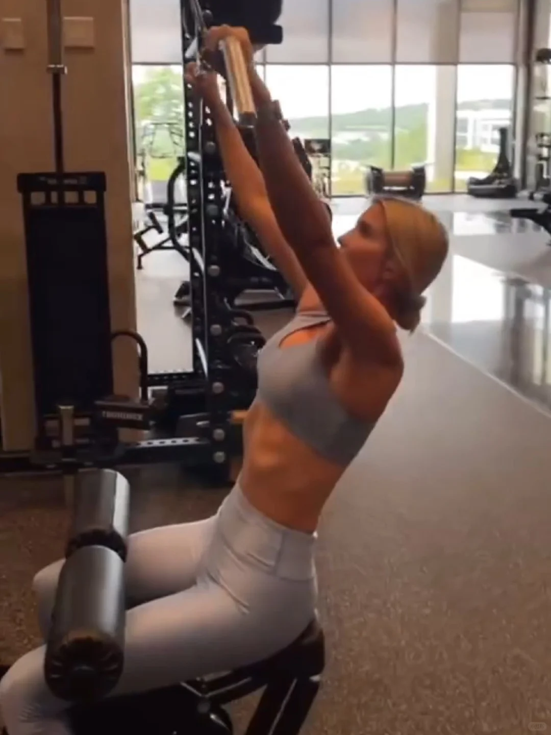 Ivanka Shares Fitness Video, Opens Up About Her Fitness Journey ⛷️