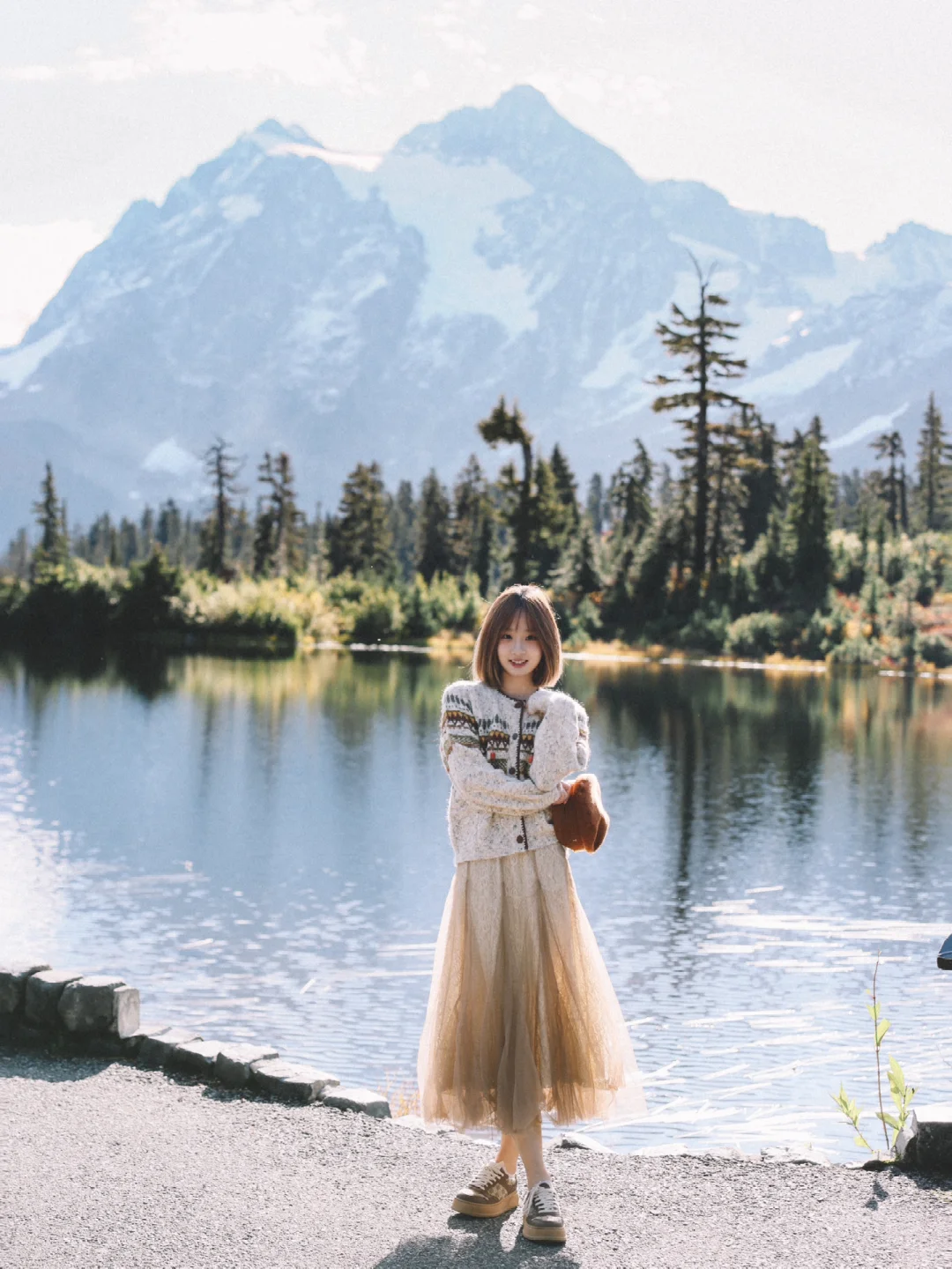 The Romance of Seattle Begins with the Snow-Capped Mountains 🏔️