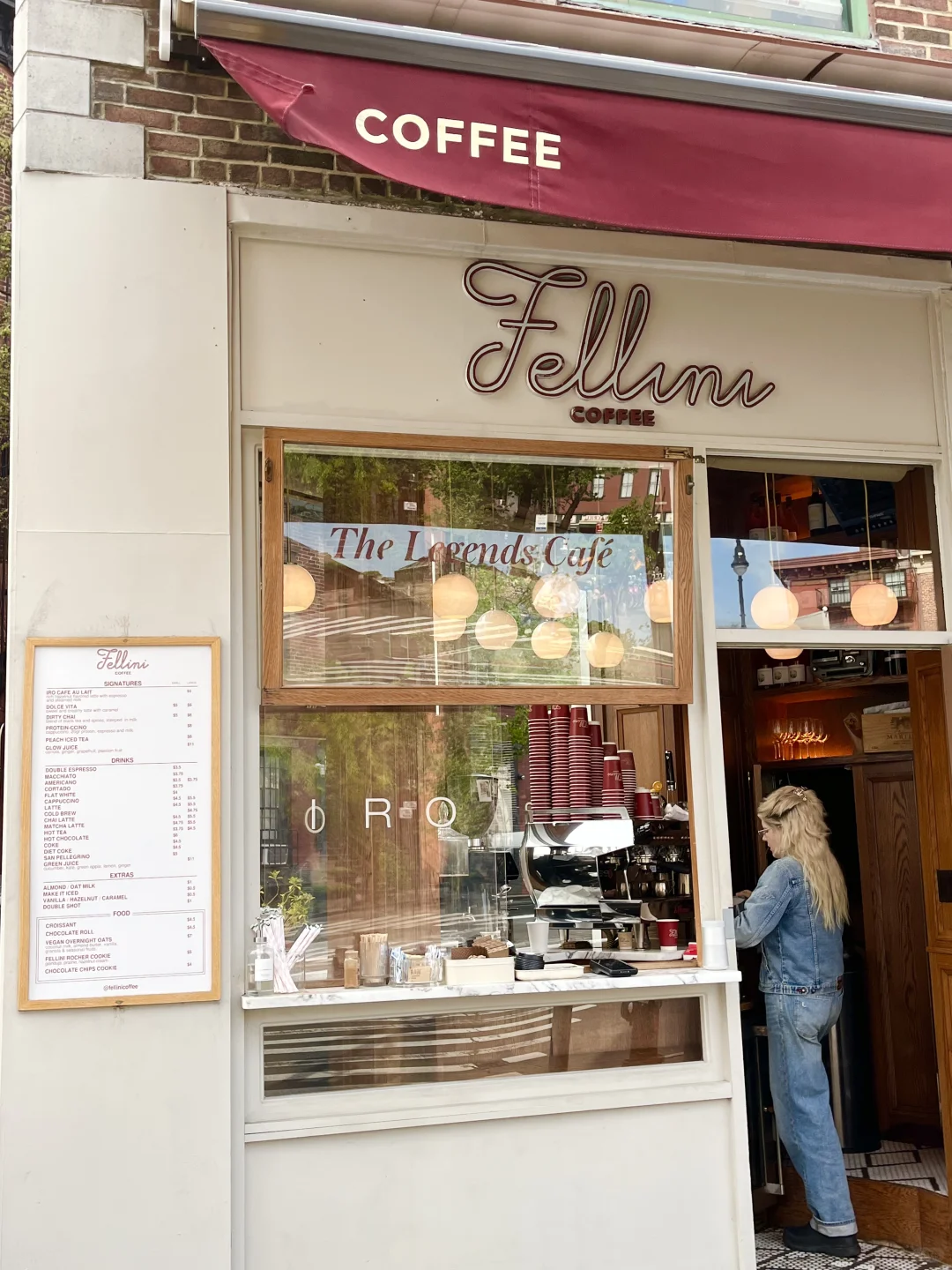 ☕️ 3 Hidden Gem Cafés in New York with Top Ratings 🥐