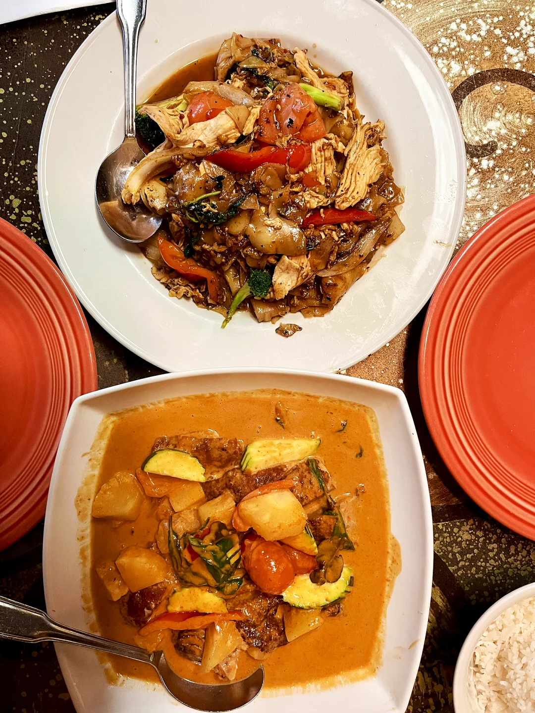 Authentic Wok-Hei Thai Restaurant in Bonney Lake, South of Seattle