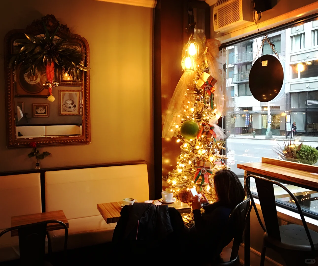 Seattle's Winter: The Romantic Rainy Season 🌹