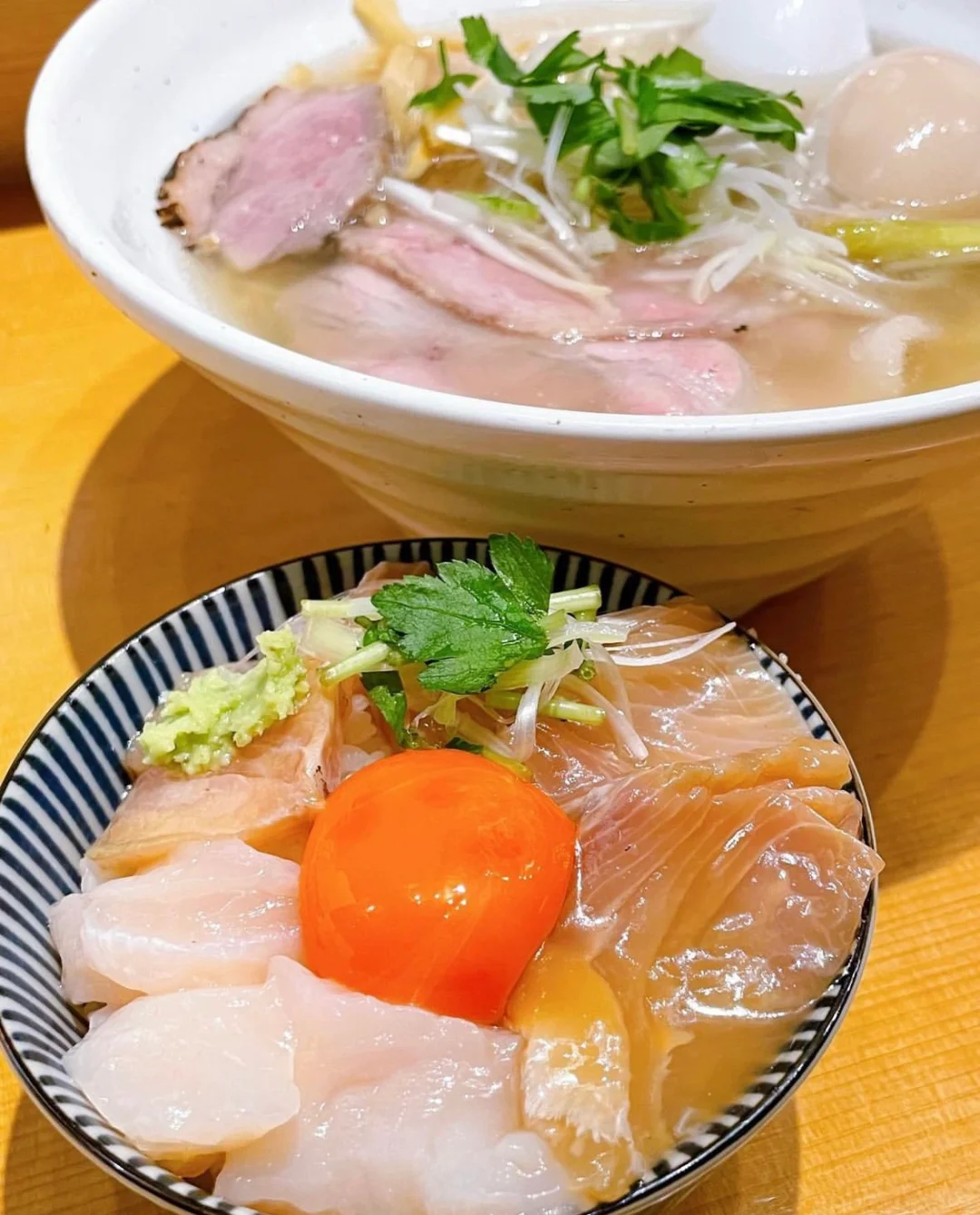 Tokyo | Highly Recommend This Noodle Joint's Seafood Donburi!