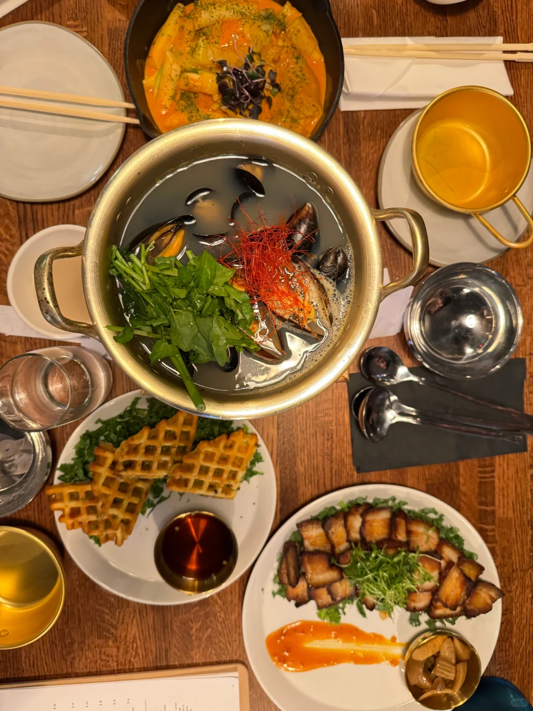 Charlotte | New Korean-Style Bistro with Crispy-Tender Boiled Pork Slices
