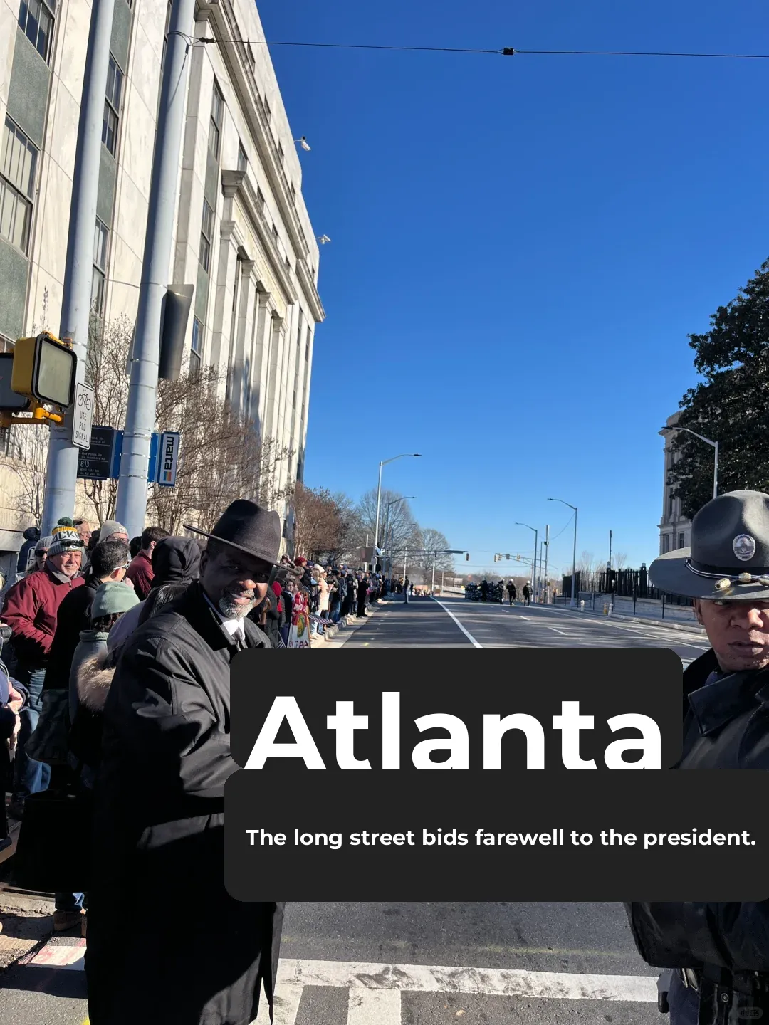 Bidding Farewell to the President on a Long Street, True Emotions Shine Through the Bitter Cold