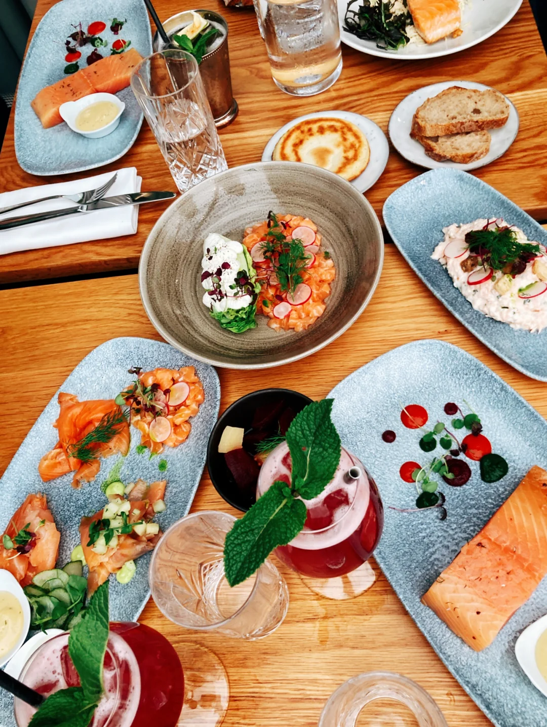 Paris Foodie Adventure | The Ultimate Danish Spot for Salmon Lovers