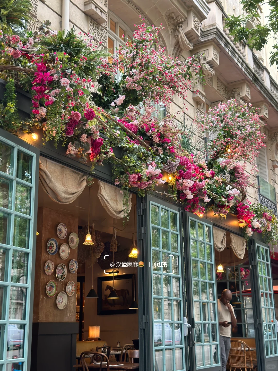 A Coffee Shop I Love in Paris' 16th Arrondissement ☕️
