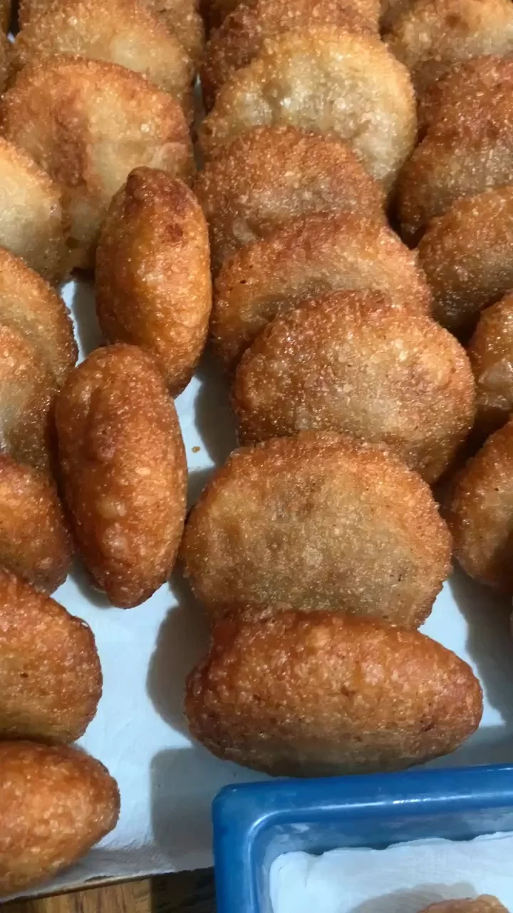 Deep-Fried Pastry Craze 🔥 in LA's Chinatown, El Monte