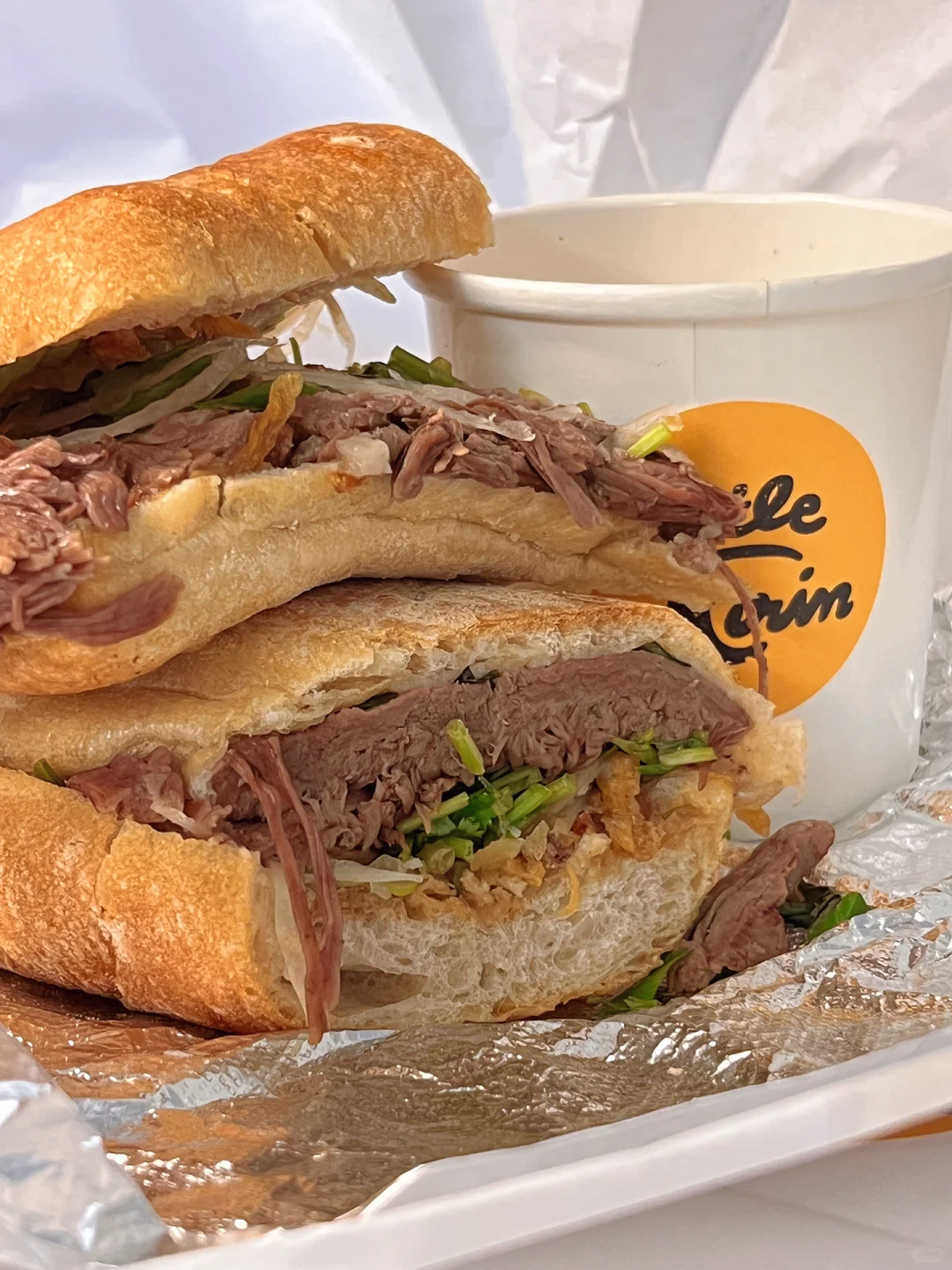 NYC Food Hunt: Insanely Delicious Vietnamese Banh Mi Sandwich 🥪!!!