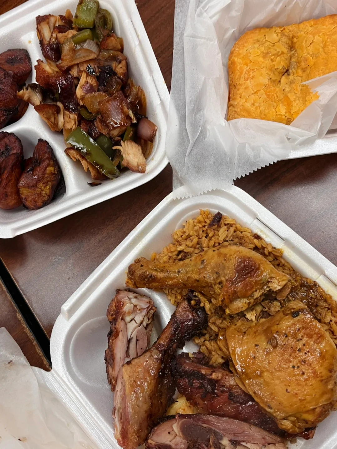 Chicago Food Adventure: Caribbean-Style Spicy Smoked Jerk Chicken 🌴