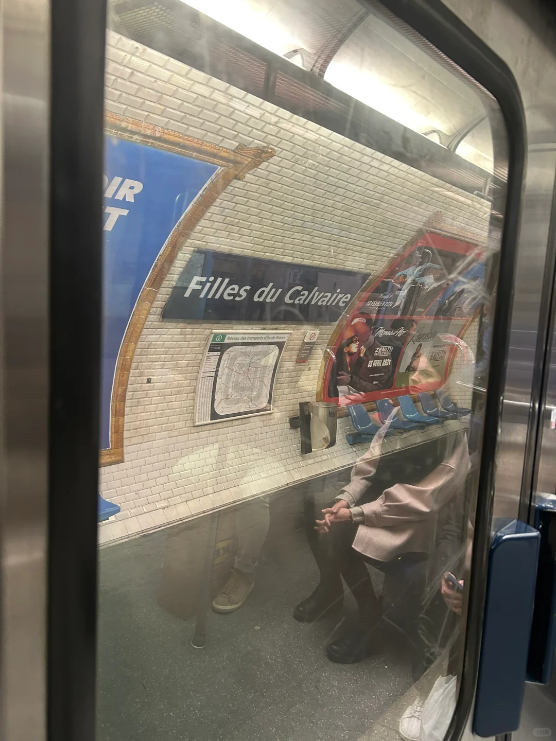 Parisian Bubble Tea Shops Are Way Too Good at Teasing