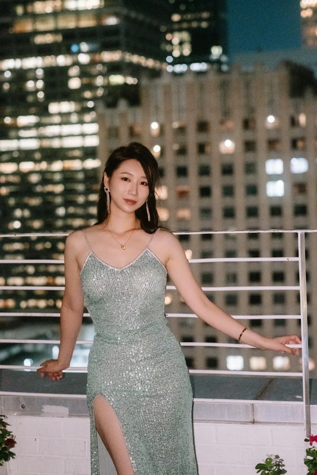 Capturing Birthday Shoot Photos at Houston's Most Instagrammable Rooftop Bar 📷🎂