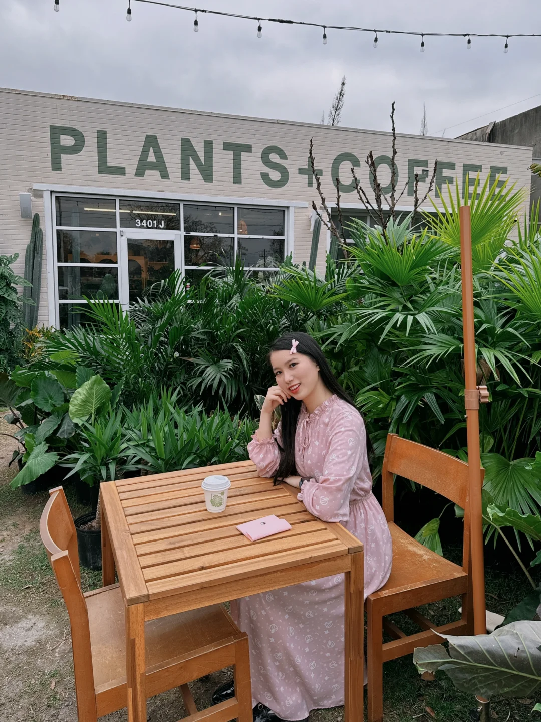 Houston 🥑 I Just Came for Coffee—How Did I End Up in a Jungle?