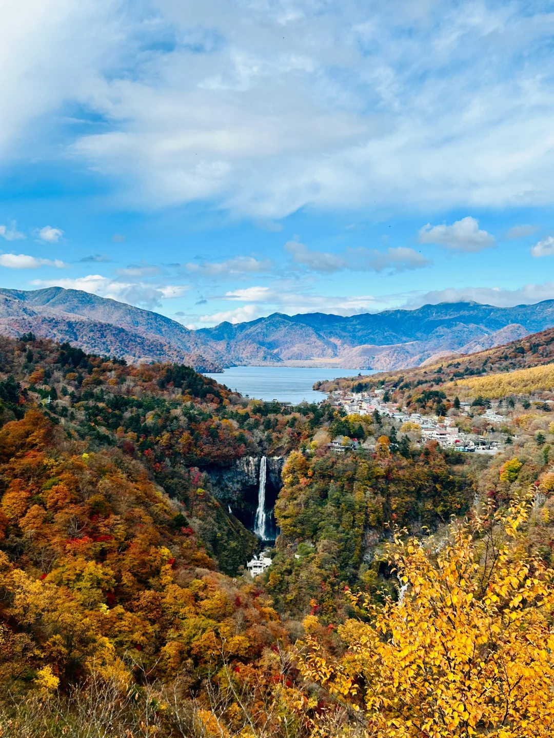 🇯🇵 Nikko Day Trip: Autumn Foliage Season, Kegon Falls, and Chuzenji Lake