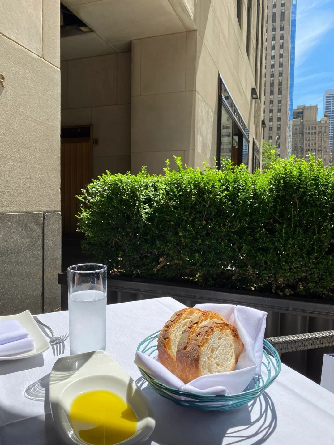 New York Food Exploration: The Most Disappointing Mediterranean Cuisine at LIMAN 🤢