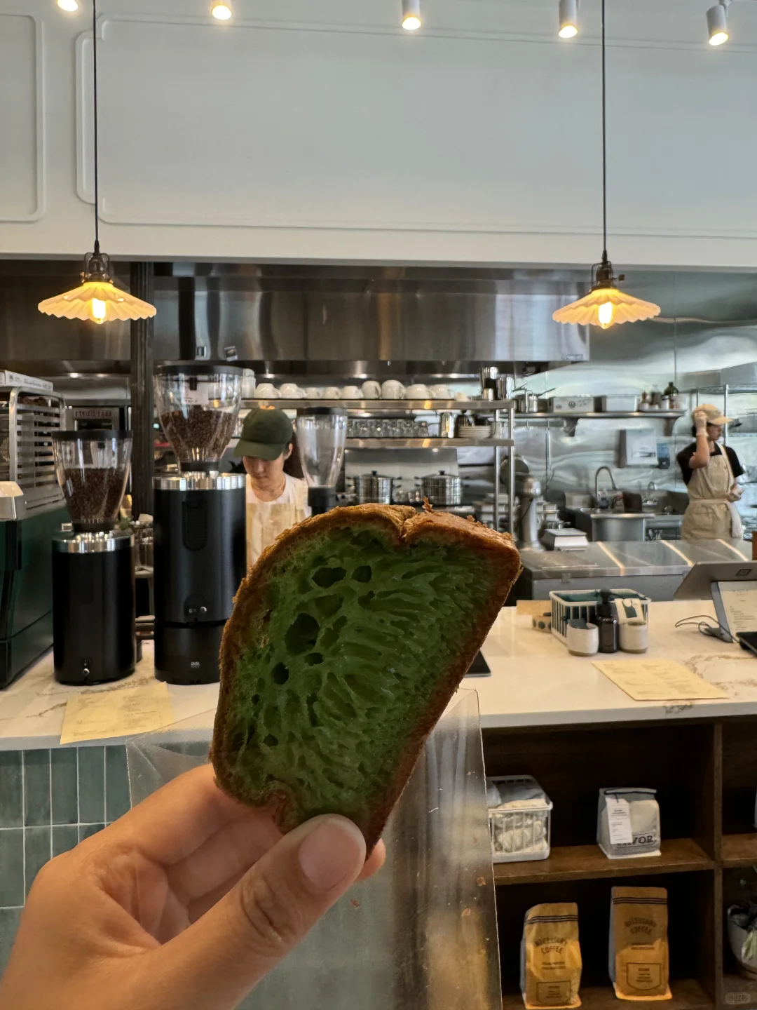 New York | Not Too Sweet Chewy Pandan Cake