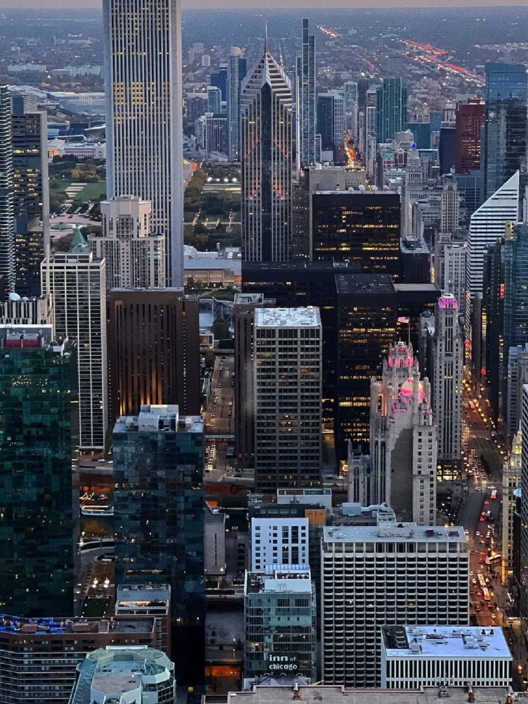 Weekend Highlights: What to Drink After Work in Chicago