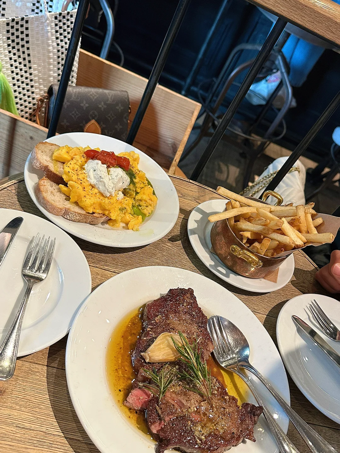 🇯🇵 Tokyo's Top 5 Brunch Spots: This Place Definitely Makes the Cut