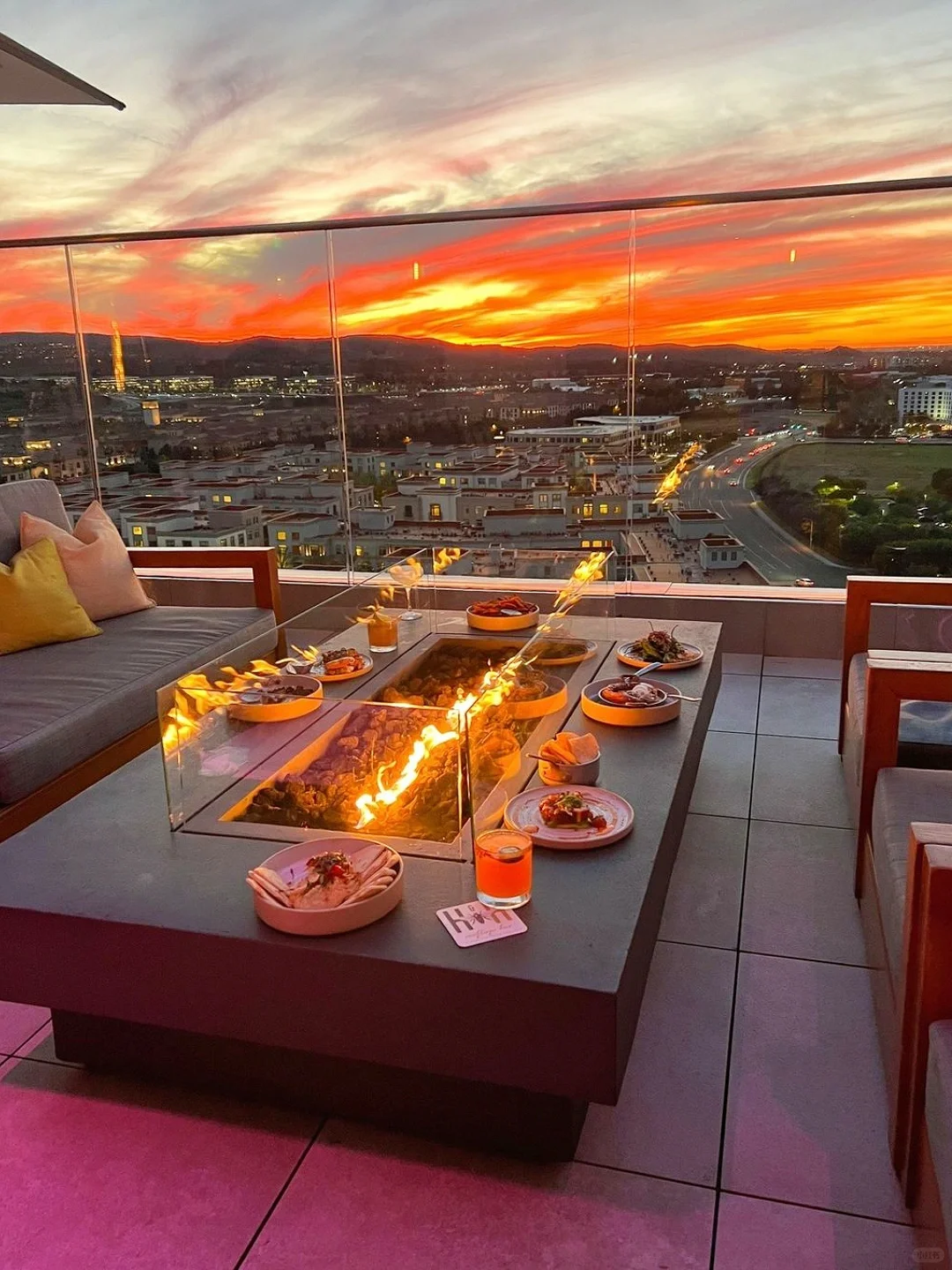 Kick off LA's Summer 😍 with These 5 Rooftop Bars
