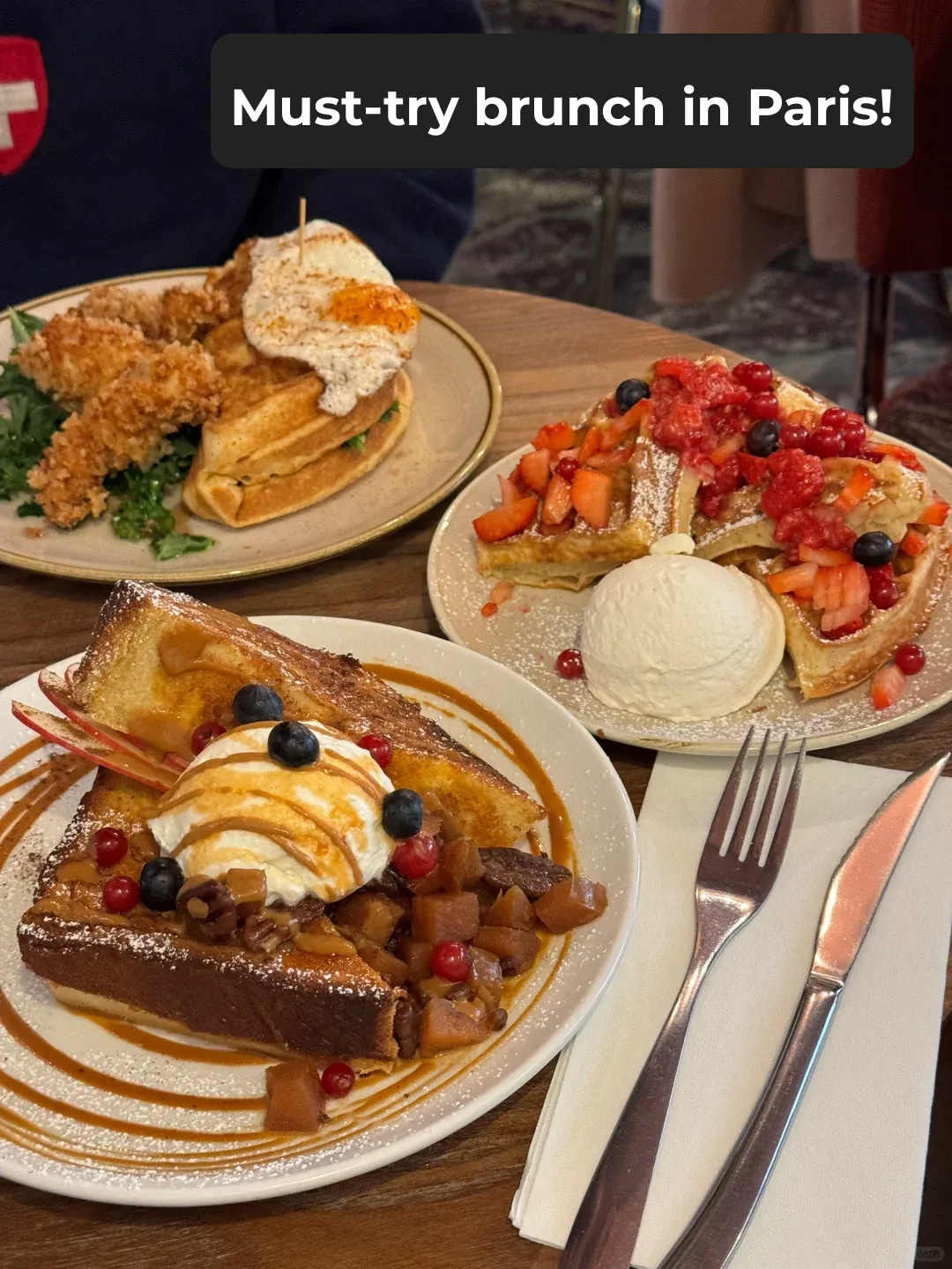 🇫🇷 The Hottest Brunch Spot in Paris