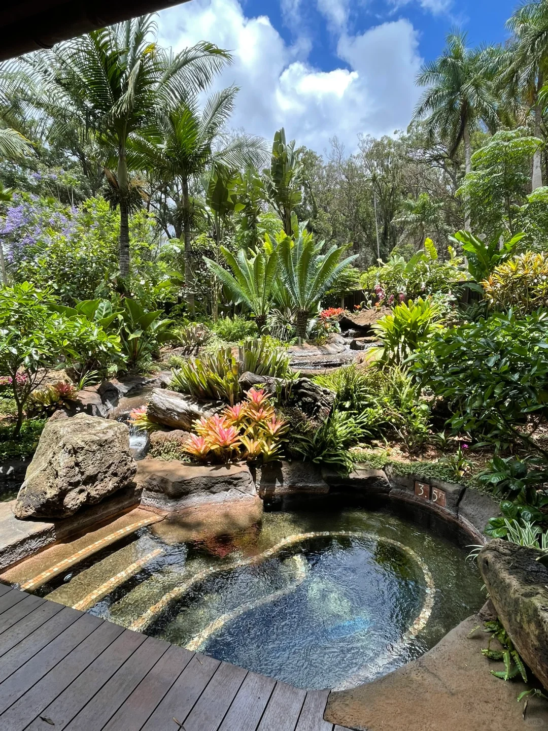 Hawaii | Four Seasons Resort Lanai Lomi Lomi Spa